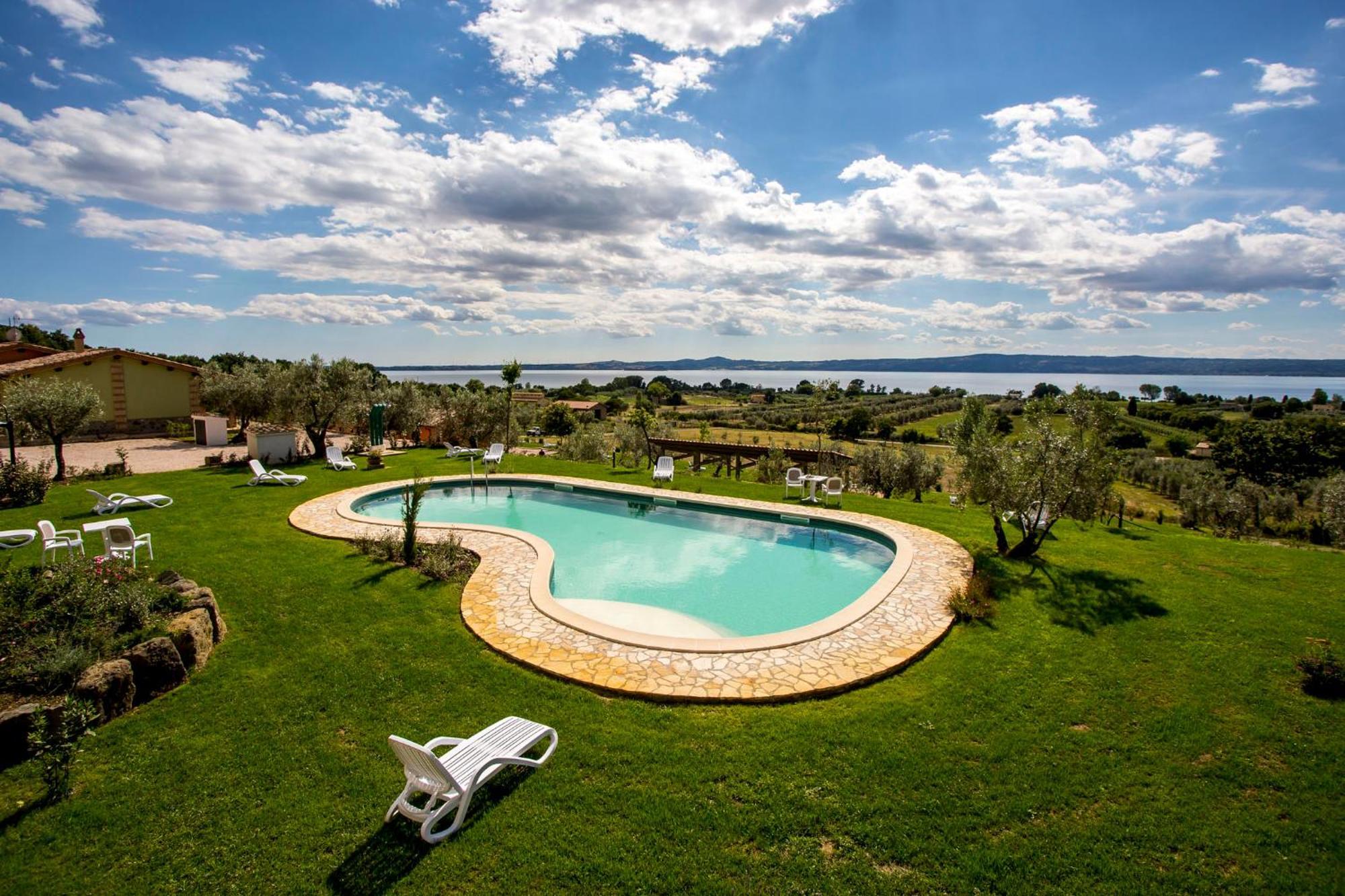 Agriturismo Parco Di Canuleio - Con Vista Sul Lago Болсена Екстериор снимка