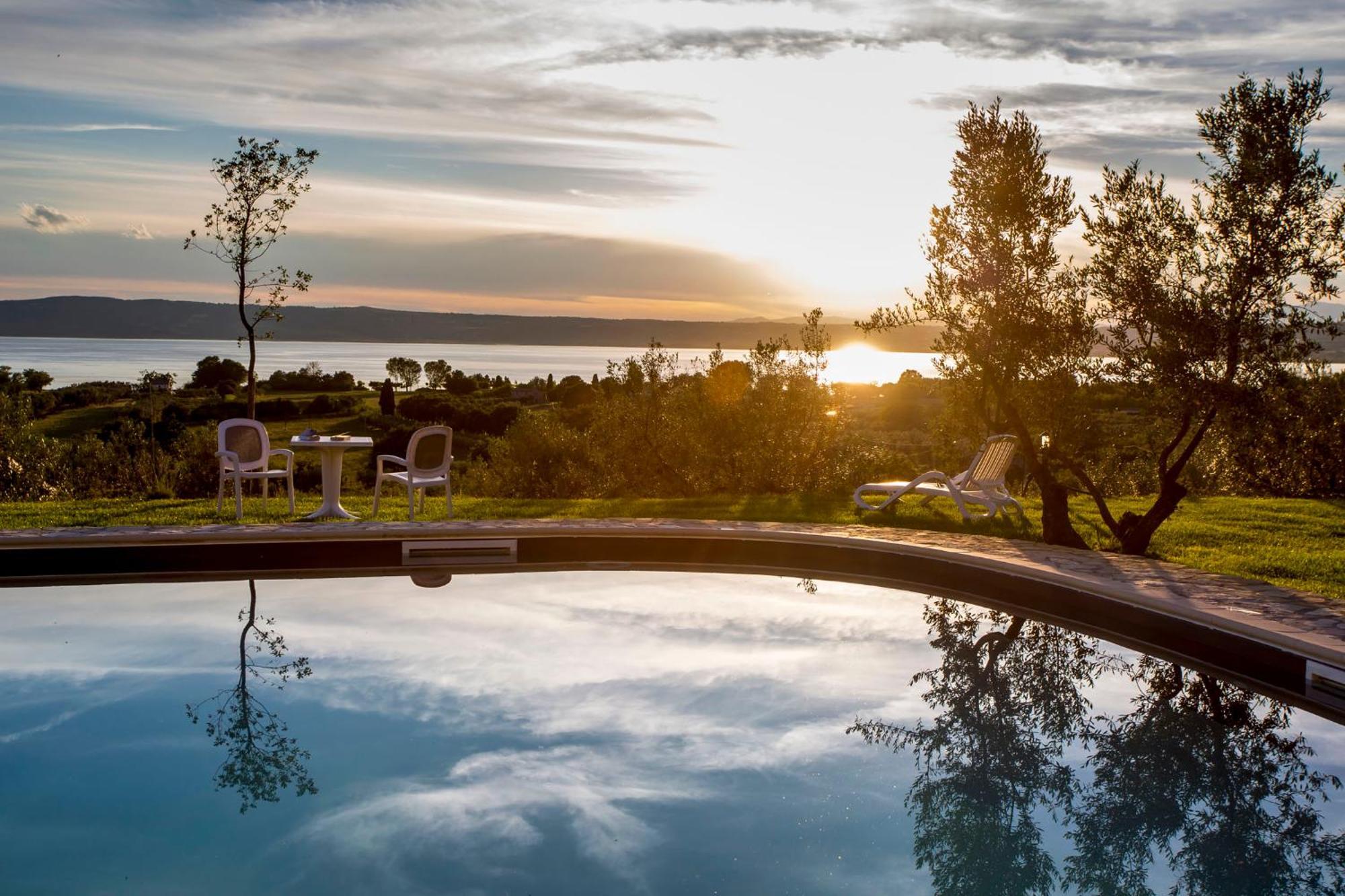 Agriturismo Parco Di Canuleio - Con Vista Sul Lago Болсена Екстериор снимка